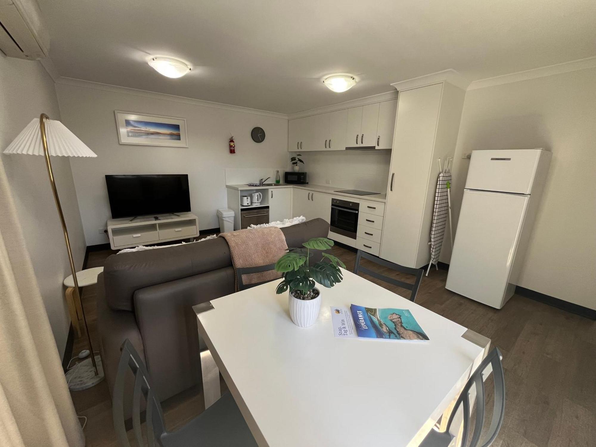 Clearwater Aparthotel 4*